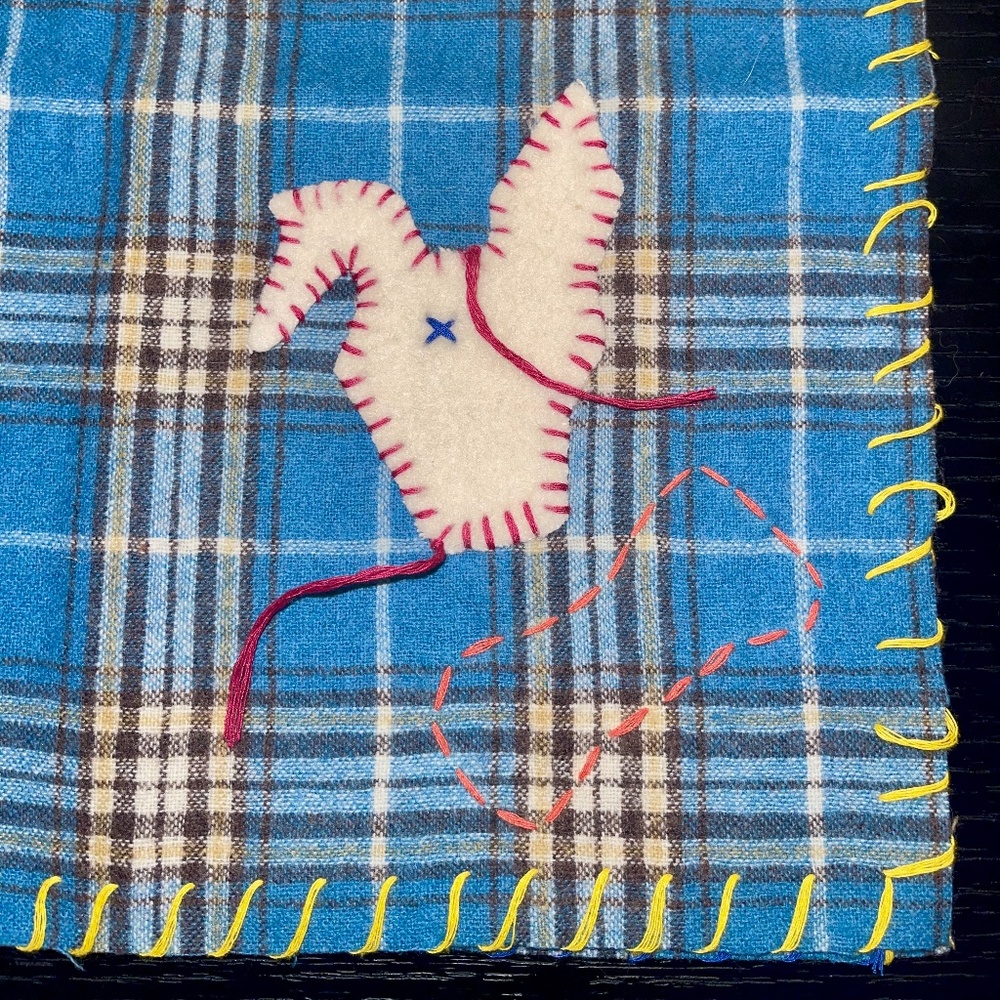 GAP  NWOT Unique Blue & YellowPlaid Scarf with Dog